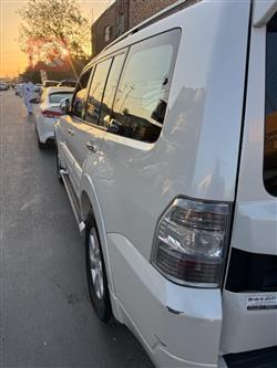 ميتسوبيشي باجيرو